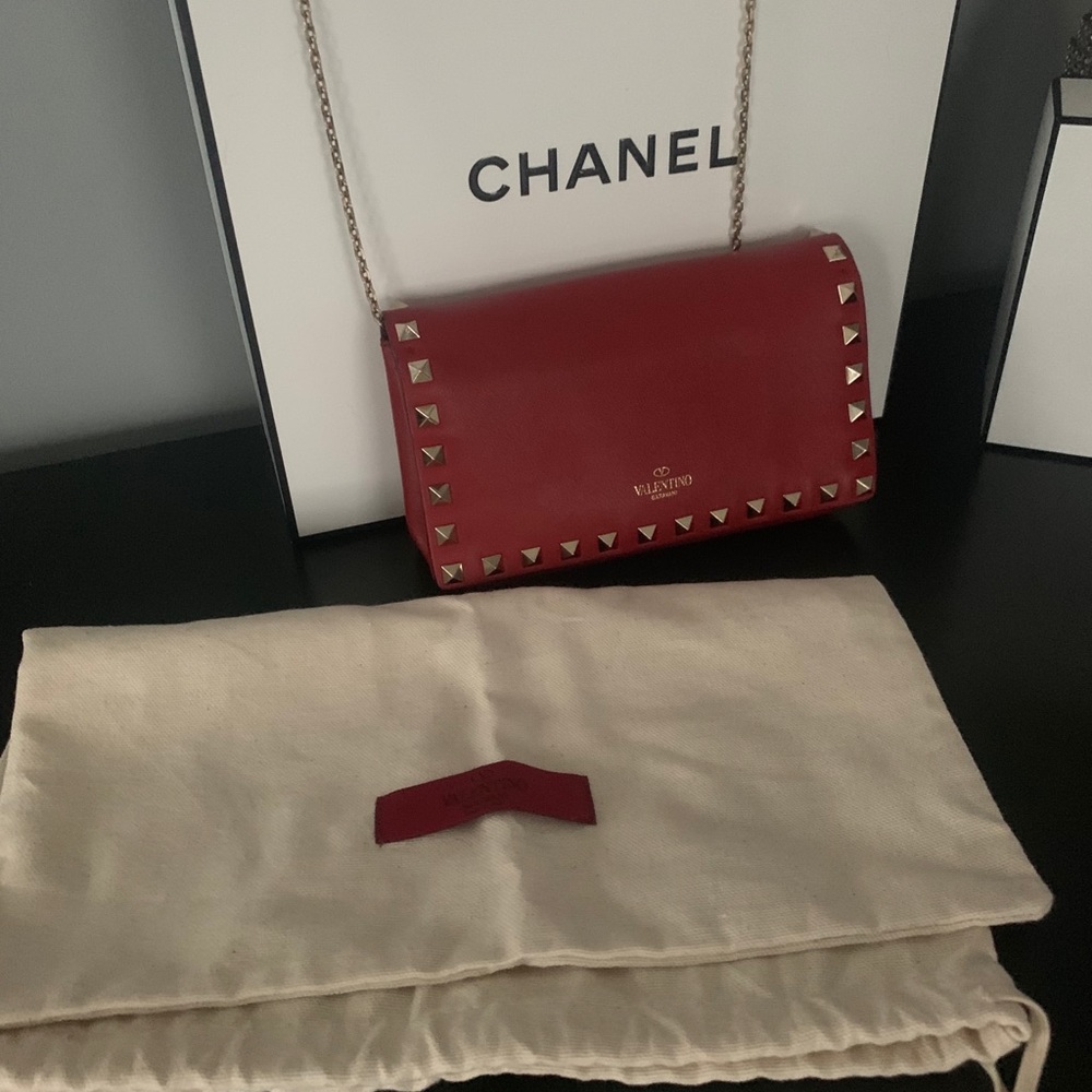 Valentino Rockstud Red  Crossbody chain Small